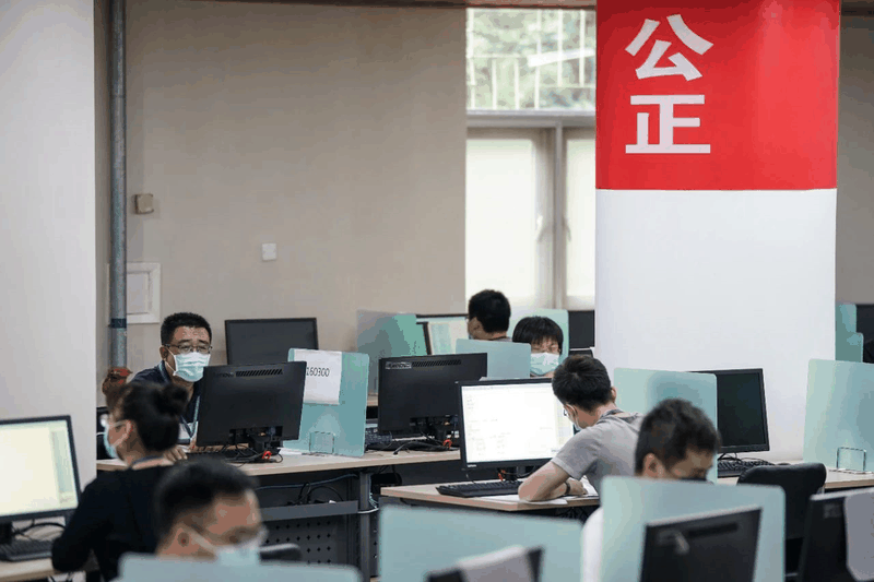 28地已公布高考出分時間！請認(rèn)準(zhǔn)以下官方渠道查詢（轉(zhuǎn)給考生）