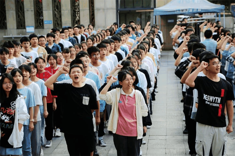 2021年萬州普通高中錄取分?jǐn)?shù)線出爐！看看你家孩子讀哪所學(xué)校？