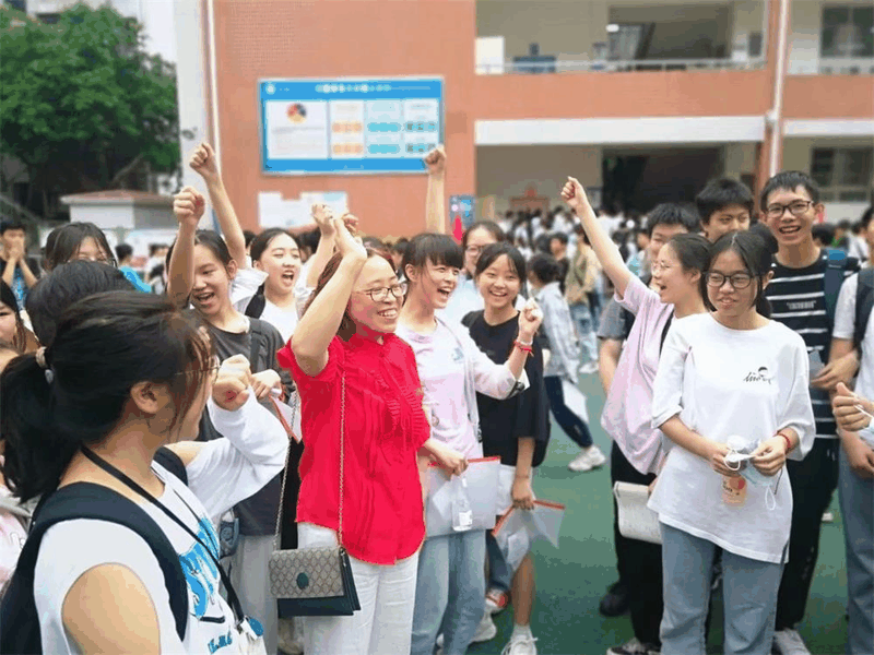 2021年萬州普通高中錄取分?jǐn)?shù)線出爐！看看你家孩子讀哪所學(xué)校？